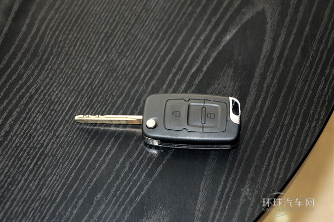 2012款 1.8L 自動精英型