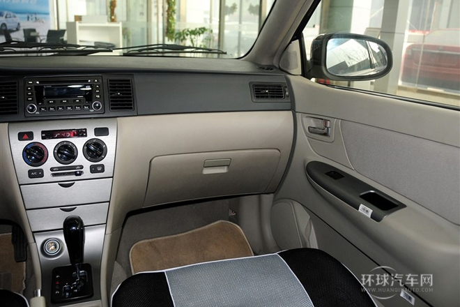 2012款 1.8L 自動精英型