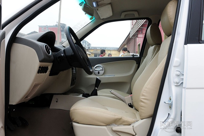 2010款 1.5L 手動(dòng)豪華型