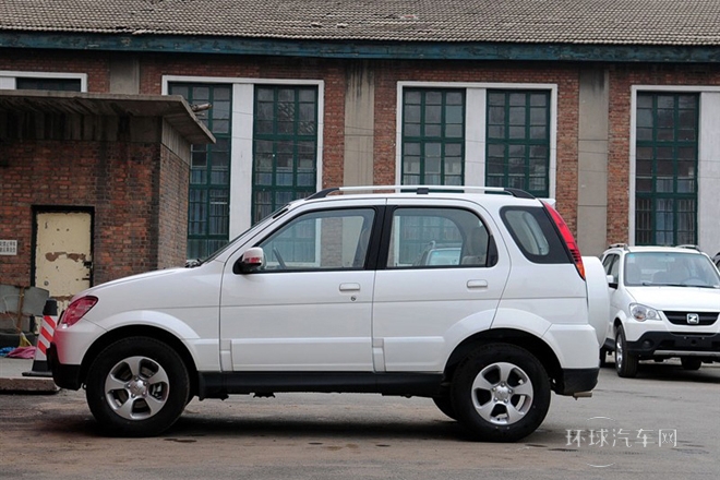 2010款 1.5L 手動豪華型