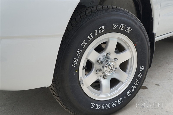 2013款 2.4L兩驅高級型5座ZN6494