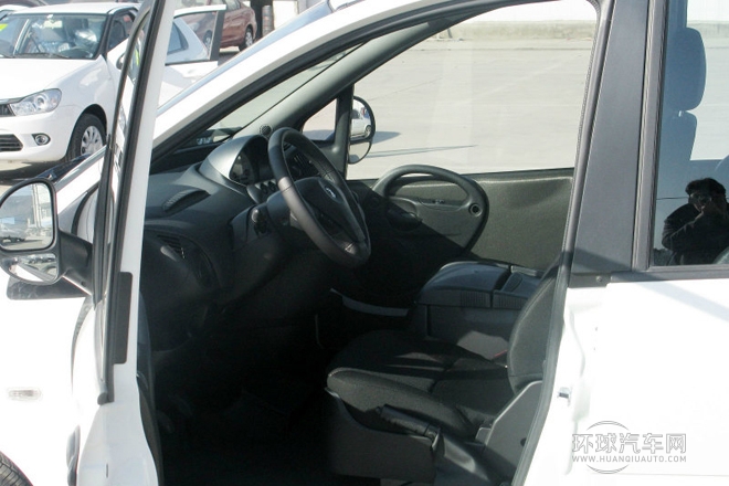 2010款 1.6L 汽油天窗尊貴型5座