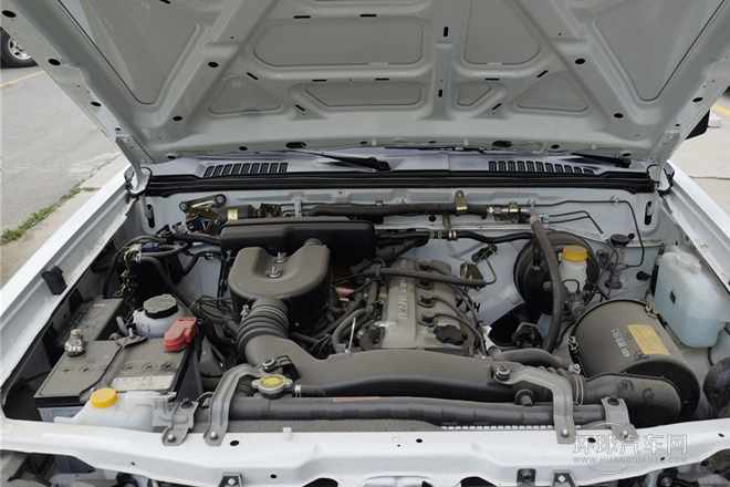 2013款 2.4L四驅標準型5座ZN6494