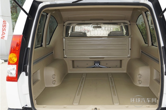 2013款 2.4L四驅標準型5座ZN6494