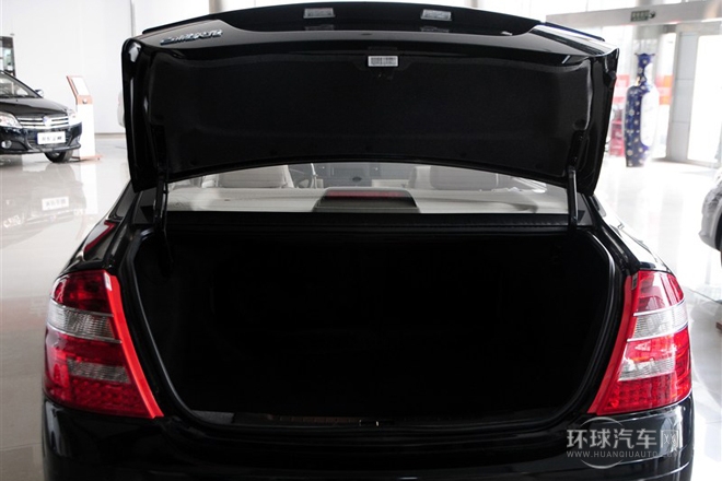 2012款 節(jié)能版 1.5L 手動(dòng)超悅型