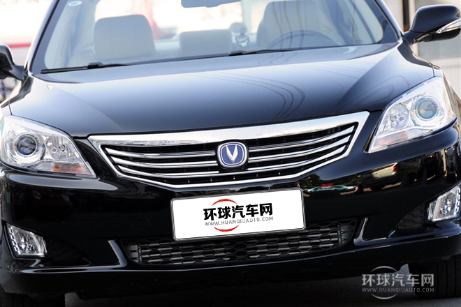 2013款 1.8T 自動尊貴型 國V