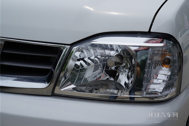 2013款 2.4L四驅(qū)高級型5座ZN6494