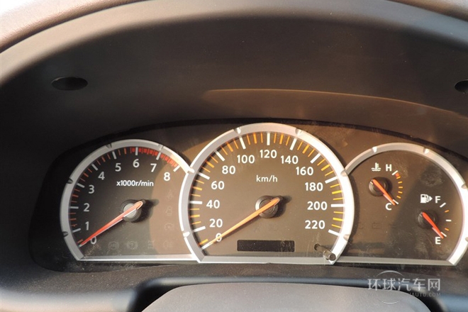 2012款 2.4L兩驅高級版7座ZN6494