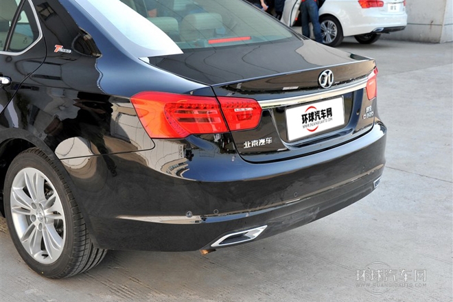 2013款 2.3T 精英版