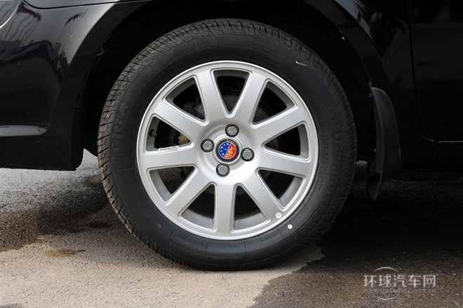 2012款 節(jié)能版 1.5L 手動(dòng)精英型