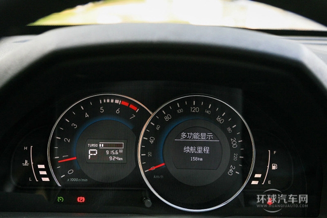 2013款 2.3T 豪華版