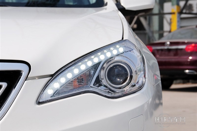 2013款 2.3T 豪華版