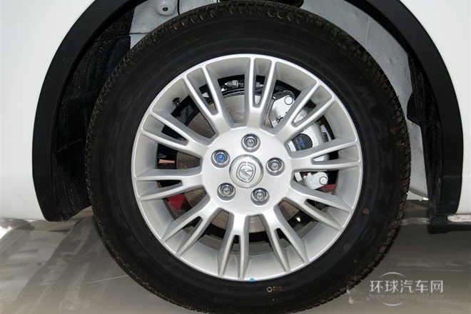 2013款 2.0L 手動舒適型 國V