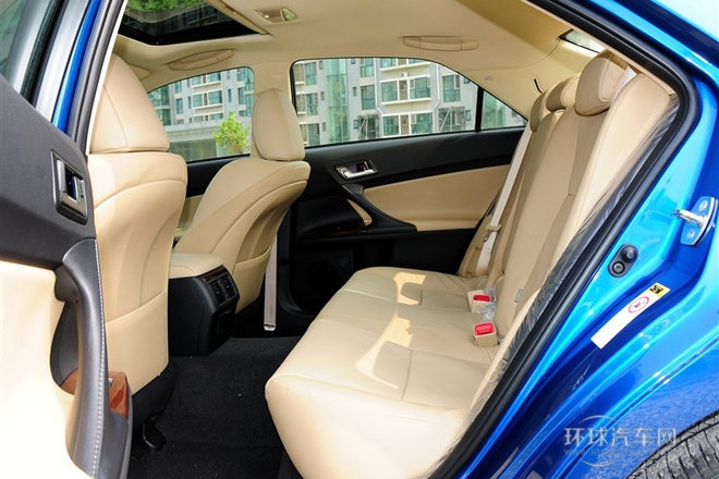 2013款 2.5V 菁銳版