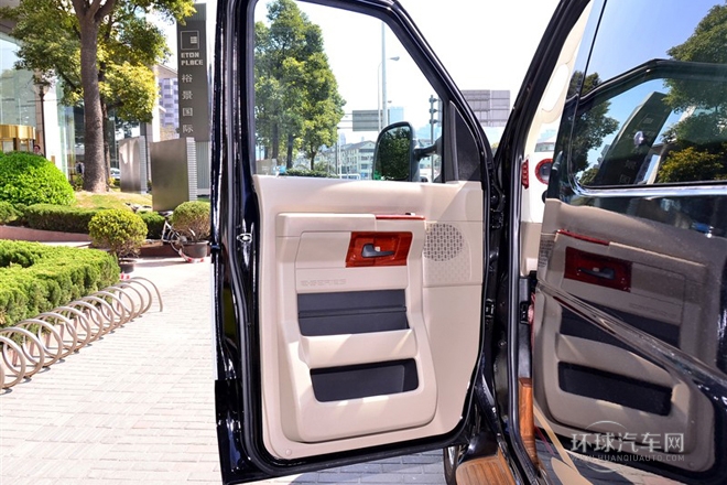 2011款 5.4L 鉑金限量版