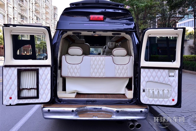 2011款 5.4L 鉑金限量版