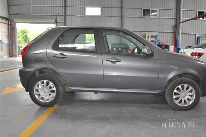 2011款 1.5L 手動尊貴型