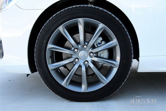 2013款 2.5V 尚銳版