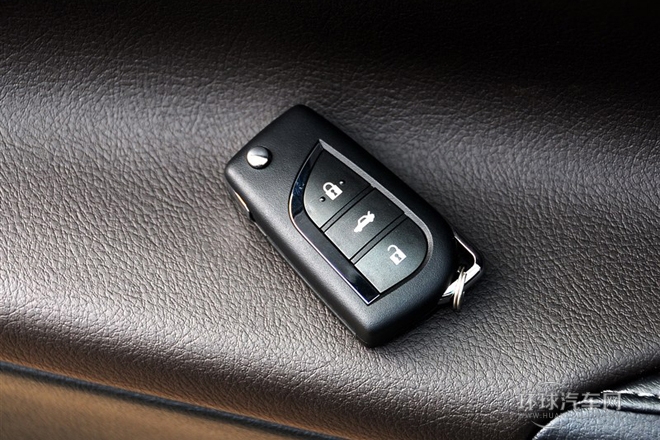 2013款 2.5V 尚銳導(dǎo)航版