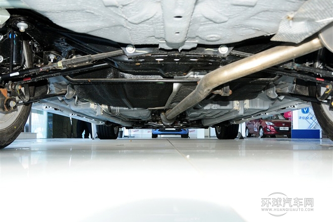 2013款 2.0L 自動(dòng)豪華型 國(guó)IV