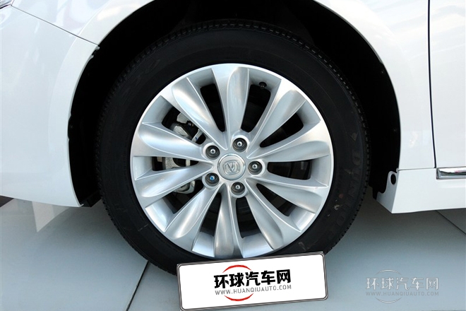 2013款 2.0L 自動豪華型 國IV