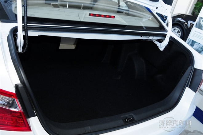 2013款 2.0L 自動豪華型 國IV