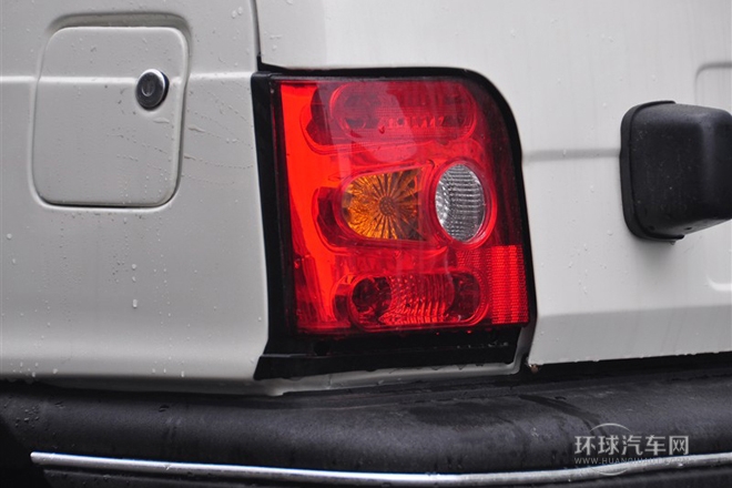 2010款 0.8L 實(shí)用型