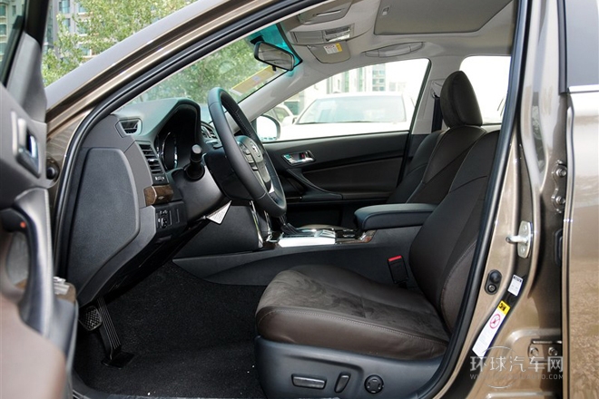 2013款 2.5V 尚銳導航版