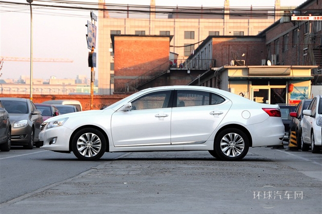 2013款 2.0L 自動豪華型 國V