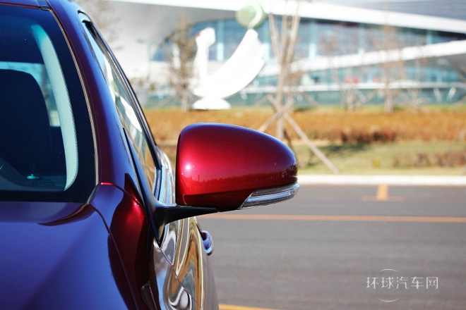 2013款 2.5V 尊銳版