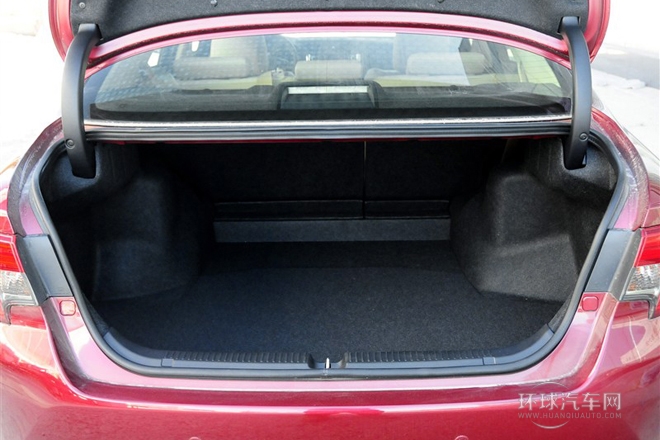 2013款 2.5V 尊銳導(dǎo)航版