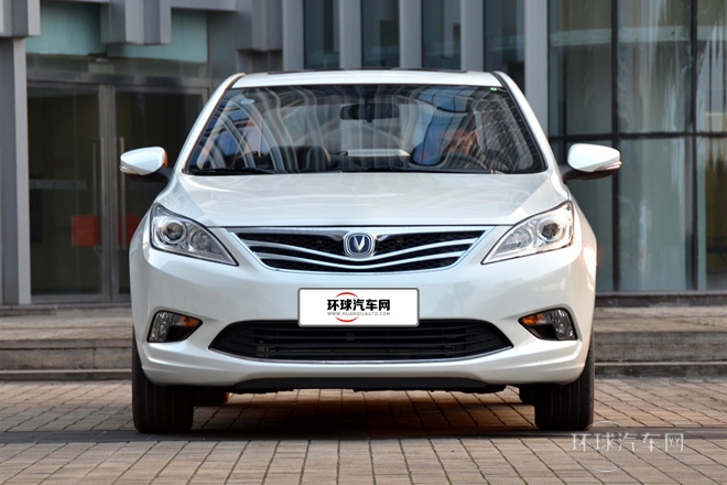 2014款 1.5T 自動(dòng)運(yùn)動(dòng)尊貴型