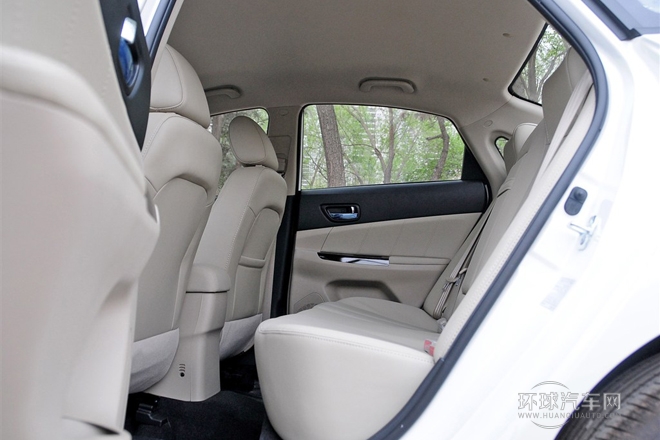 2014款 1.6L 手動精英型