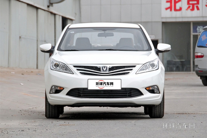 2014款 1.6L 手動(dòng)精英型