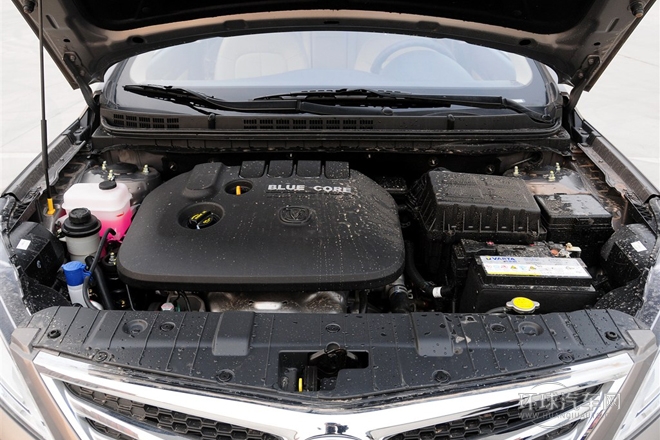 2014款 1.6L 手動尊貴型