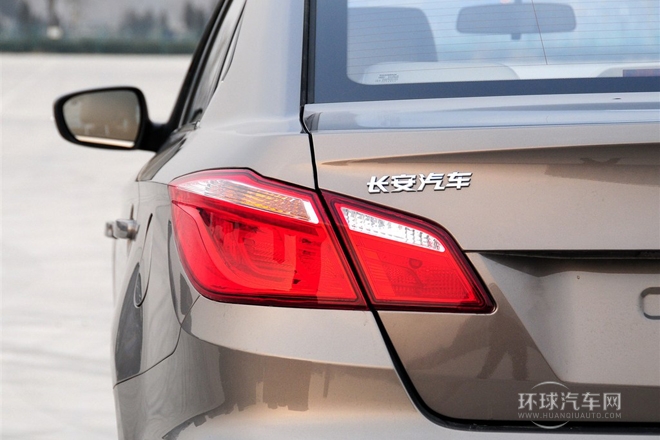 2014款 1.6L 手動尊貴型