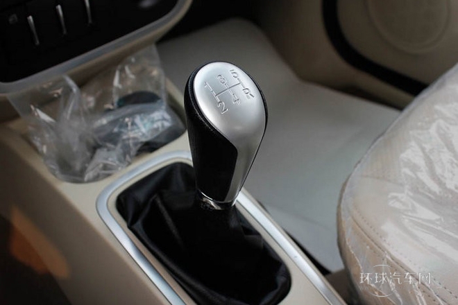 2011款 1.3L 手動舒適型