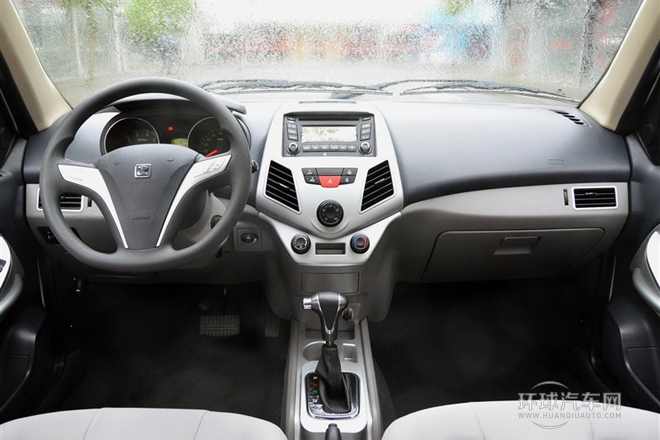 2011款 1.5L 自動豪華型