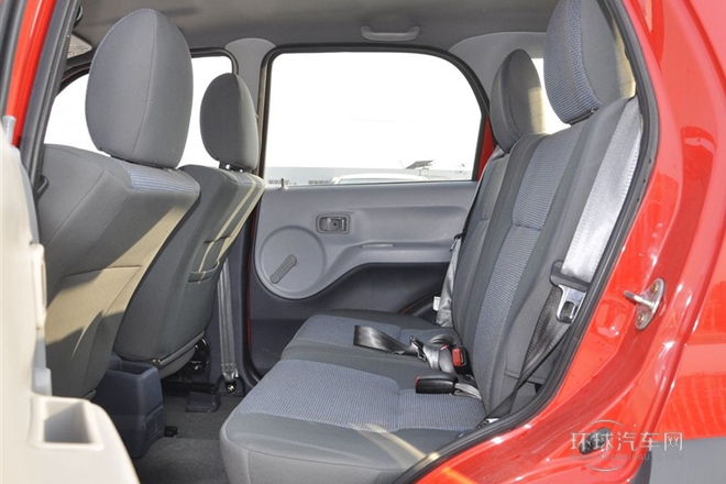 2010款 1.3L 標(biāo)準(zhǔn)型