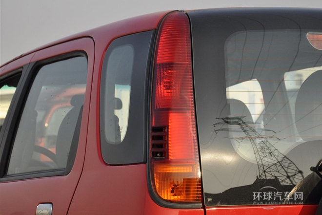 2010款 1.3L 標準型