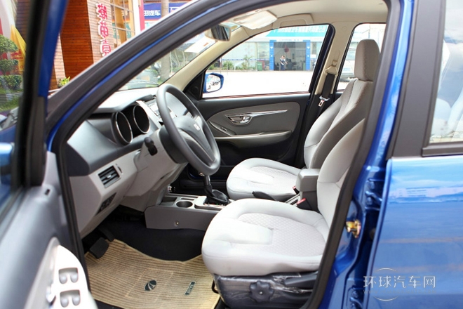 2011款 1.5L 自動舒適型