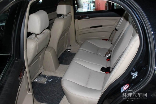 2011款 2.0L 手動豪華型