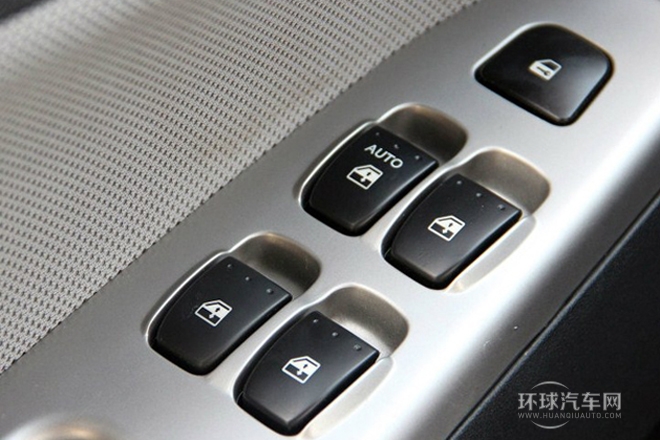 2010款 1.5L 手動豪華型