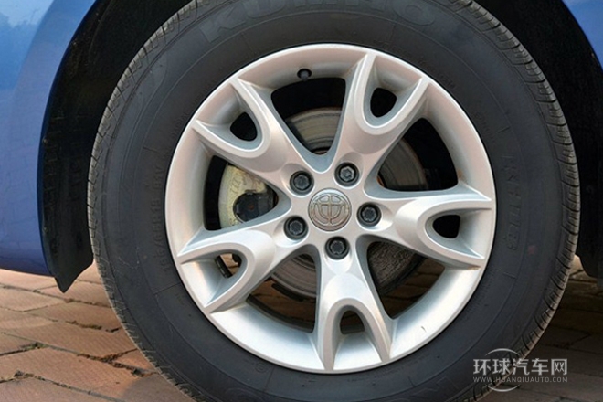 2010款 1.5L 自動豪華型