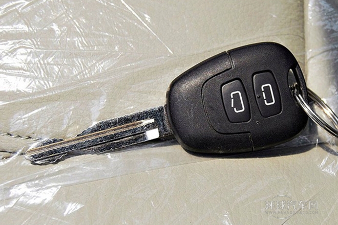 2010款 1.5L 自動豪華型