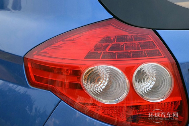 2010款 1.5L 自動豪華型