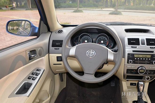 2010款 1.5L 自動豪華型