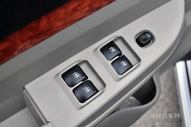 2014款 2.8T兩驅柴油VP泵實用型標雙