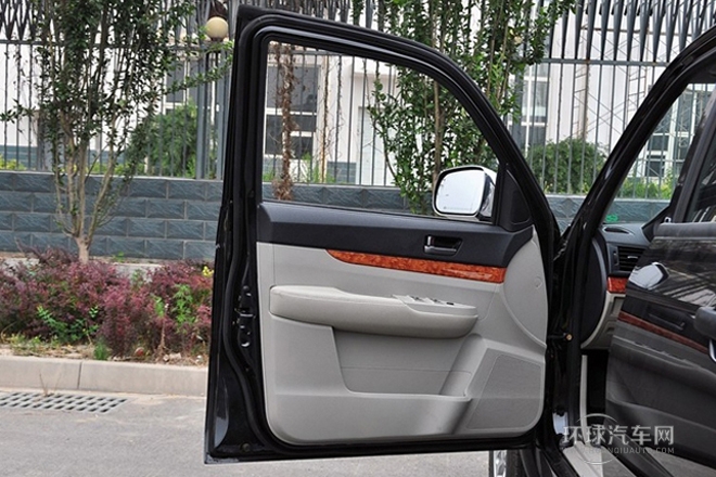 2014款 2.8T兩驅柴油VP泵實用型標雙