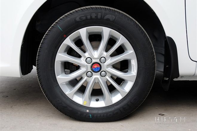 2014款 1.5L 手動(dòng)精英型